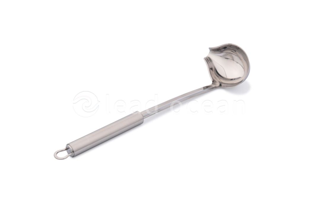 Spout Ladle